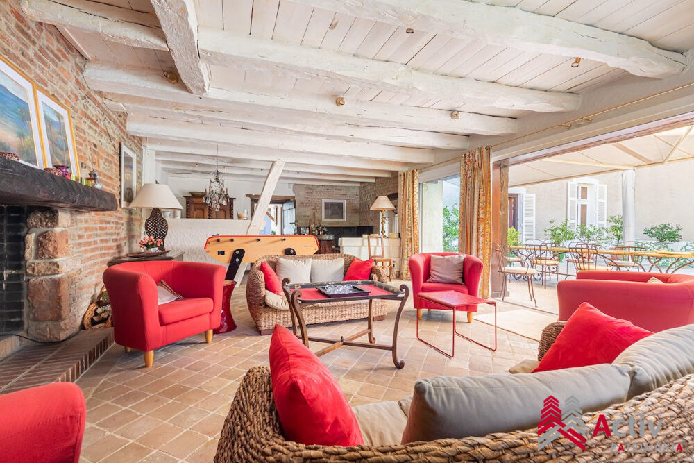 � vendre  Propri�t�/ch�teau Viriat (01440)