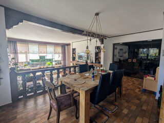  Maison  vendre 9 pices 170 m