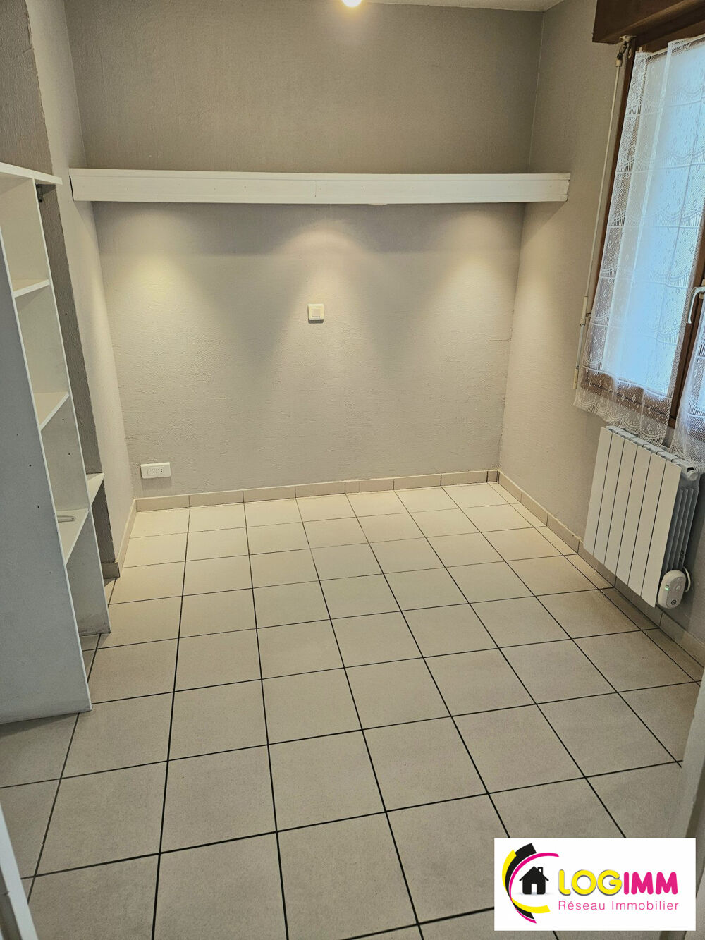 Location Appartement Maing coeur de ville Appartement de 32 m² dans immeuble calme + Maing