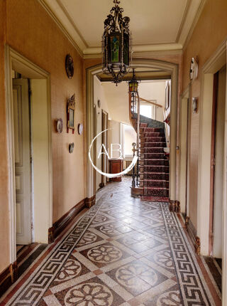  Maison � vendre 9 pi�ces 220 m�