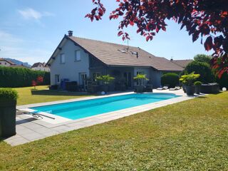  Maison  vendre 9 pices 204 m