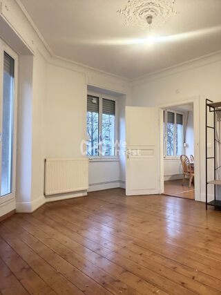  Appartement à louer 3 pièces 58 m²
