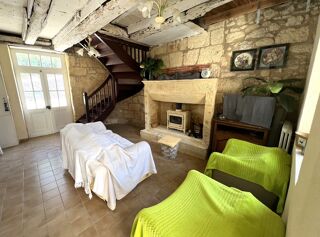Vente Maison Charmante et pleine de caractère, maison individuelle en pierre Campagne