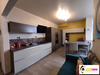  Maison � vendre 7 pi�ces 205 m�