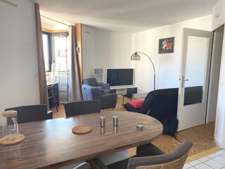  Appartement à louer 3 pièces 64 m²