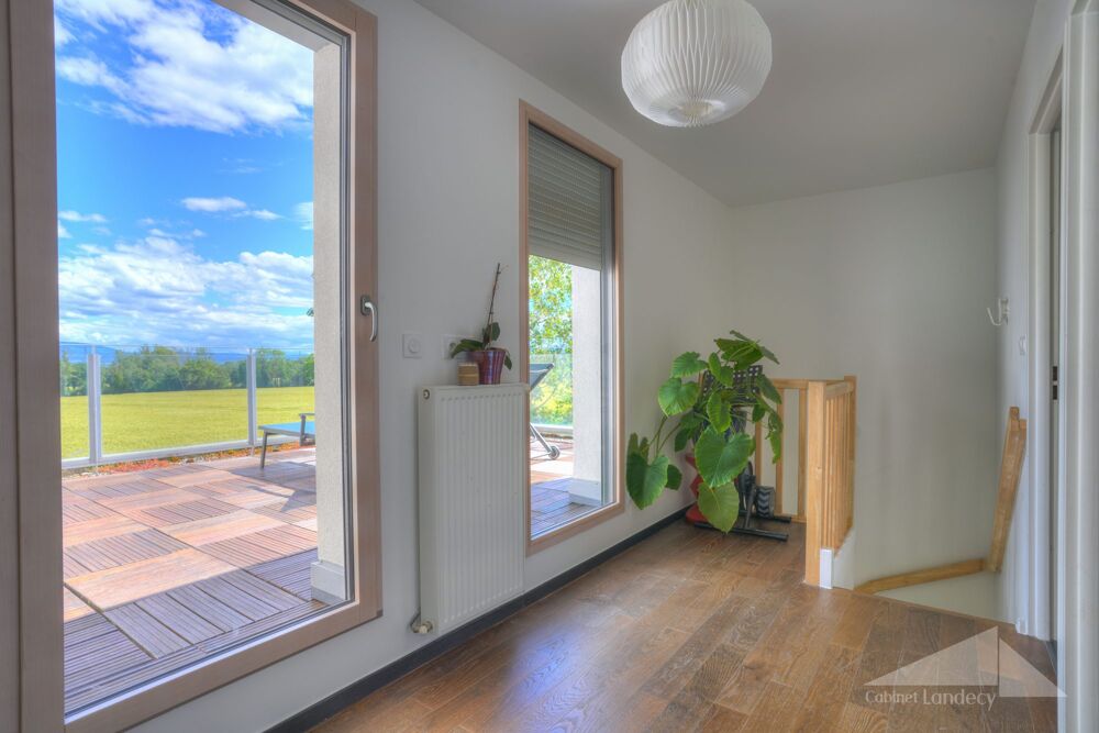à vendre  Maison Thoiry (01710)