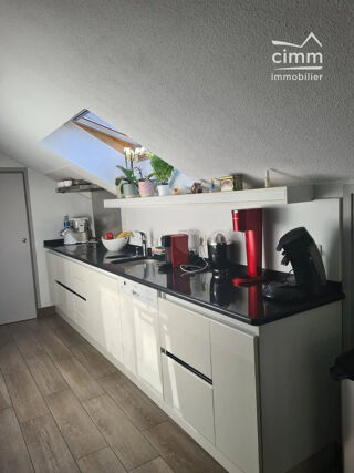  Appartement � louer 4 pi�ces 103 m�