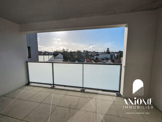  Appartement à louer 3 pièces 67 m²