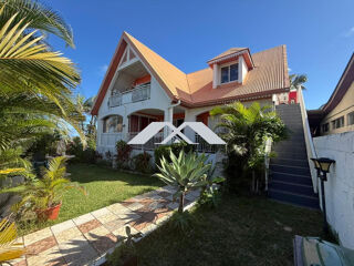  Immeuble à vendre 284 m²