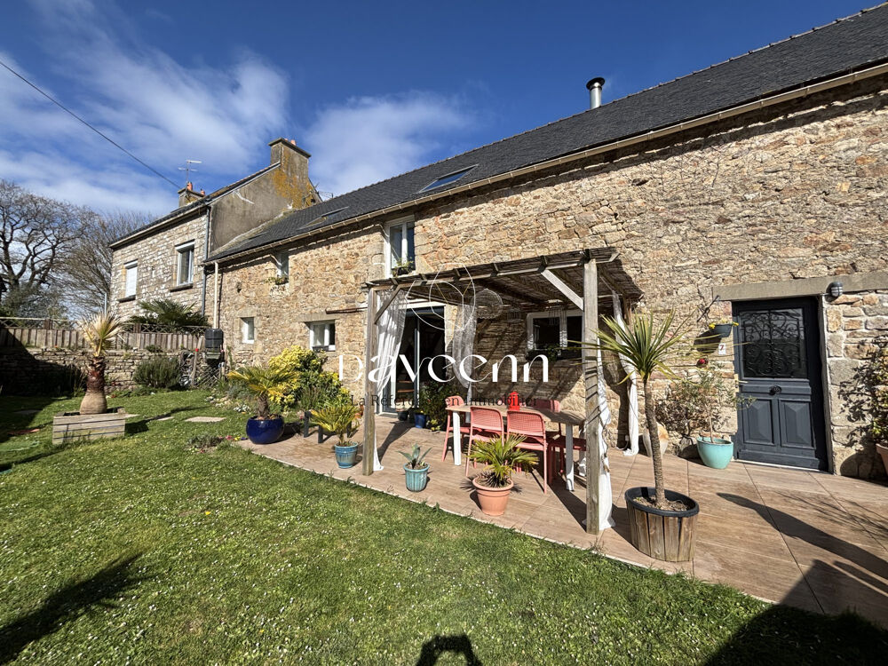 Maison spacieuse à Brech avec 5 chambres