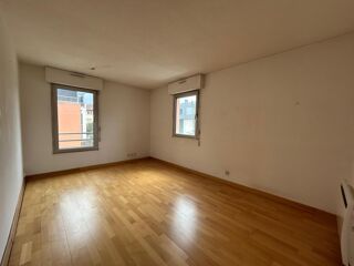  Appartement à louer 2 pièces 40 m²