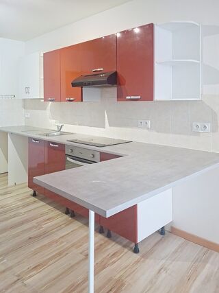  Maison à louer 3 pièces 87 m²