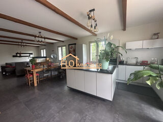  Maison  vendre 4 pices 188 m