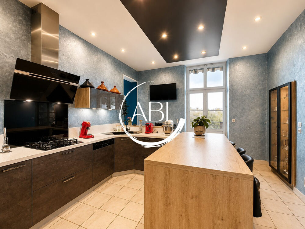 Maison à Vendre, 6 chambres, avec piscine - La Ferté Macé