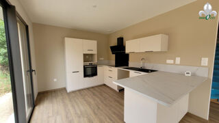  Maison à louer 5 pièces 140 m²
