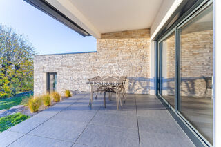  Maison  vendre 7 pices 185 m