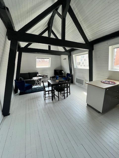  Appartement � louer 1 pi�ce 40 m�