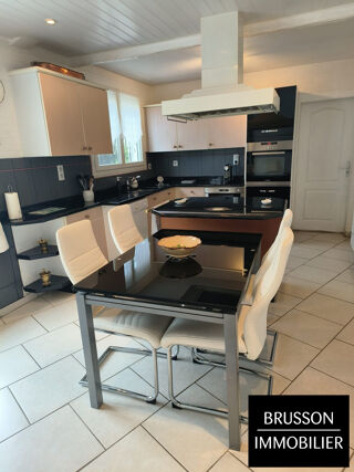  Maison � vendre 4 pi�ces 128 m�