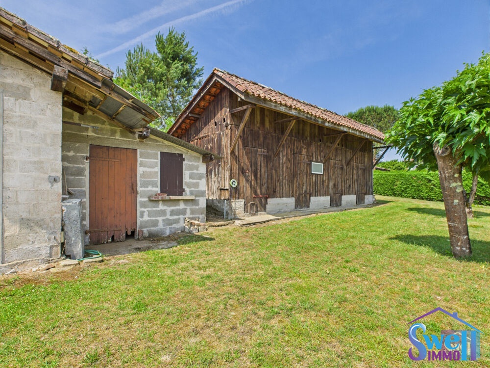 Maison au cachet authentique de 155m² avec 2 granges et une dé