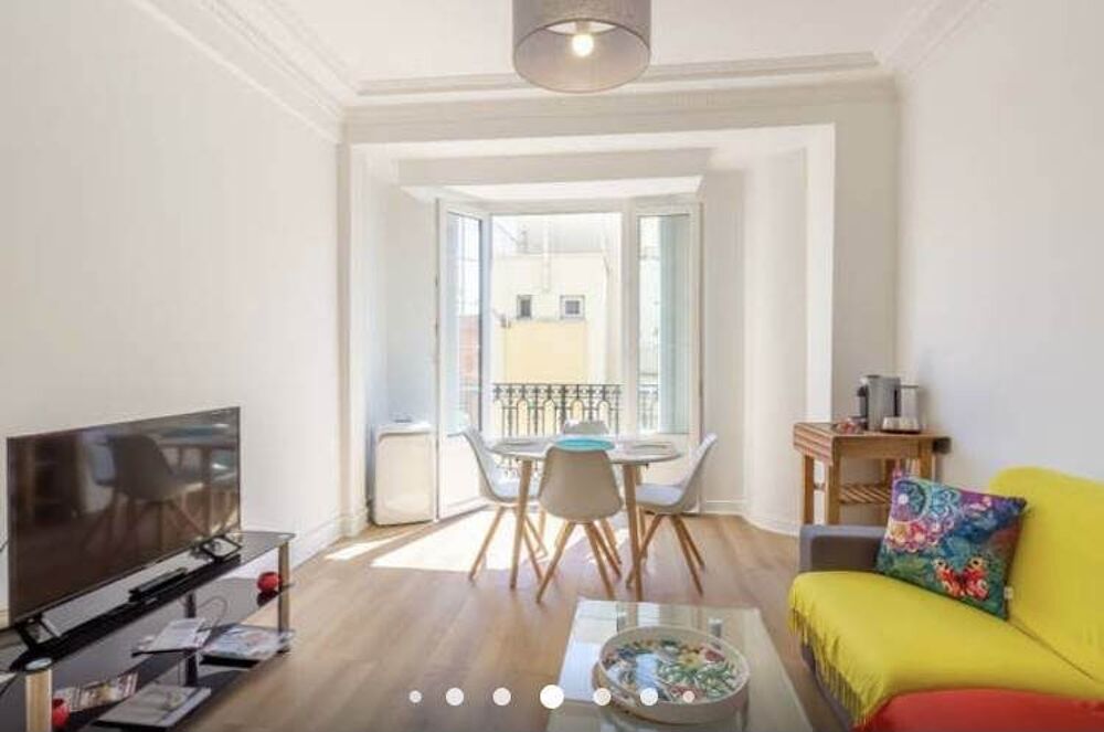 Location Appartement Hyper Centre : 2 pièces meublé refait à neuf en location long Nice