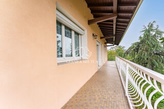  Maison  vendre 6 pices 155 m