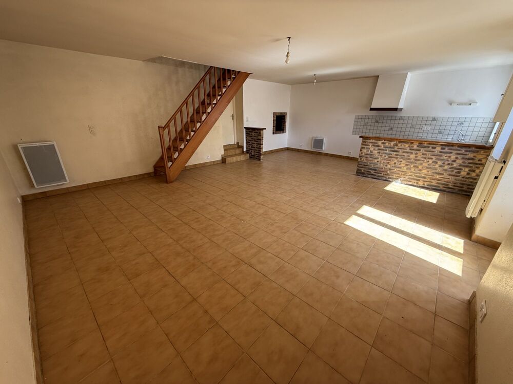 Vente Maison EXCLUSIVITE COMBOURG Maison de ville de 93 m² habitables, 105 m Combourg