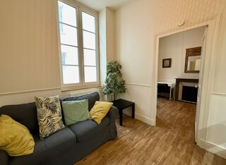  Immeuble à vendre 79 m²