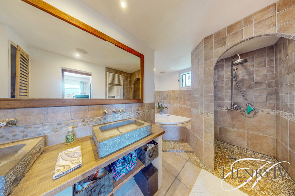 � vendre  Maison Corenc (38700)