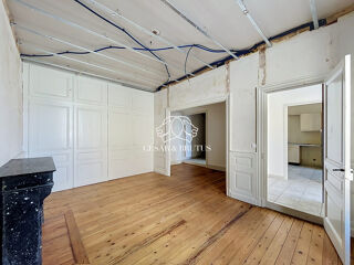  Immeuble à vendre 375 m² Amplepuis