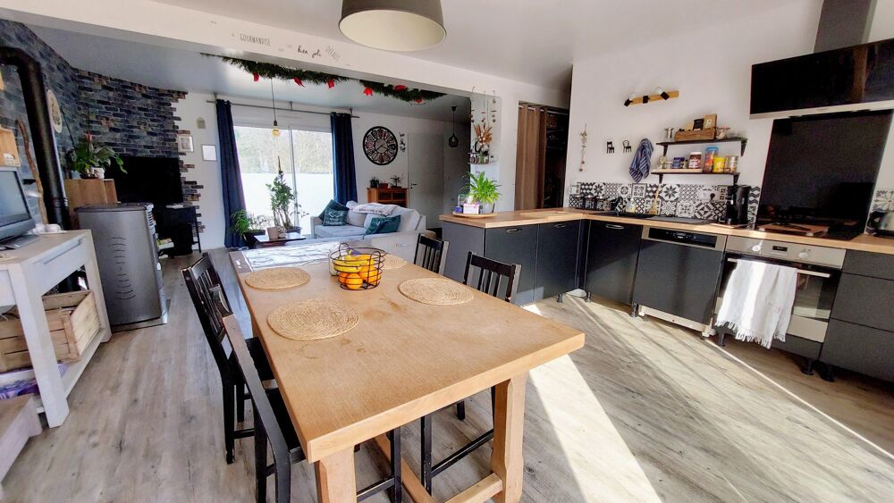 Vente Maison Maison 6 pièces 108 m² La ferté-saint-cyr
