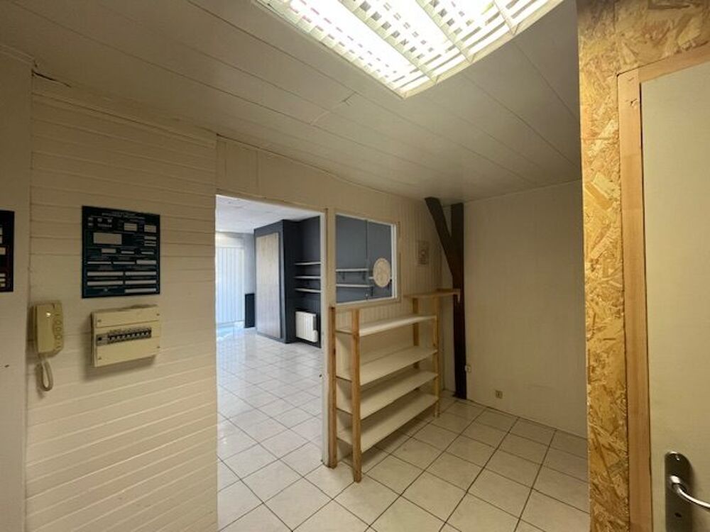   Local commercial de 53,70 m² à LIMOGES Limoges