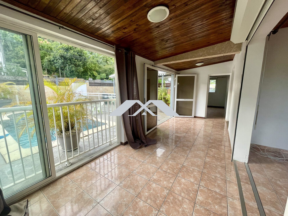 Maison T5 meublée avec piscine - Entre Deux