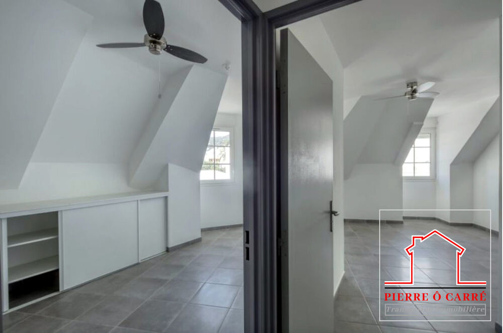 Appartement duplex 115 m²  Saint-Denis centre-ville, secteur