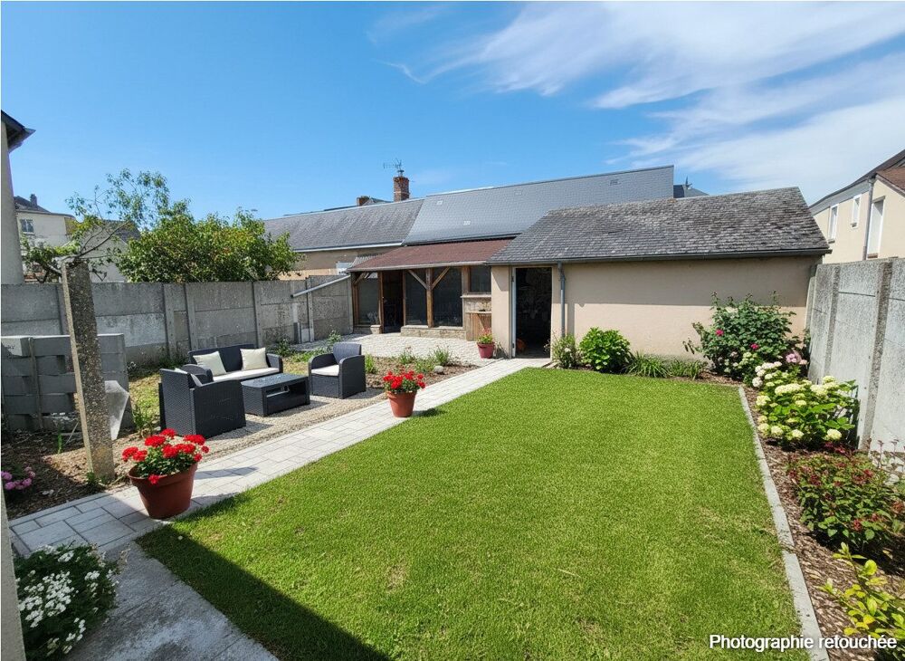Maison 4 pièces 57 m² · à Aubigné-Racan · 57 m² · 69 000 €