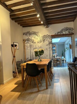  Maison à louer 7 pièces 148 m²