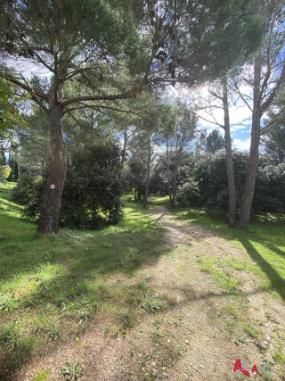  Appartement  vendre 1 pice 120 m