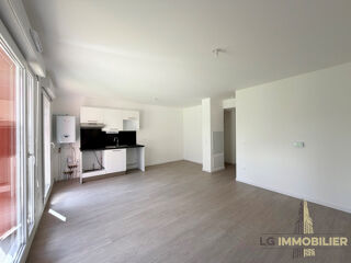  Appartement à louer 3 pièces 60 m²