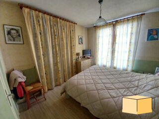  Appartement à louer 5 pièces 112 m²
