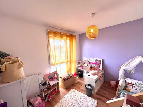  Appartement � louer 4 pi�ces 86 m�