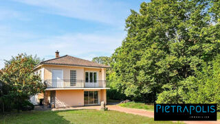  Maison  vendre 8 pices 165 m