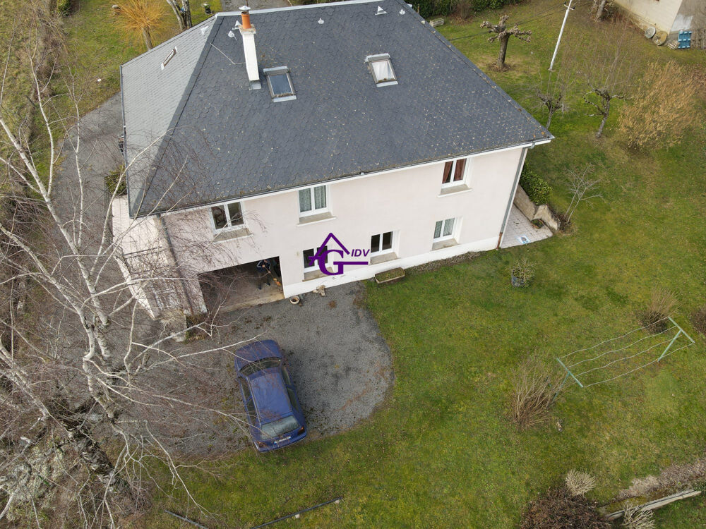 Maison traditionnelle semi enterrée T5 DE 136 M² <B....