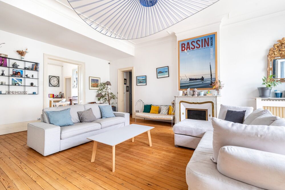 Vente Appartement Sublime appartement bourgeois de 154m2 avec terrasse et parking Bordeaux