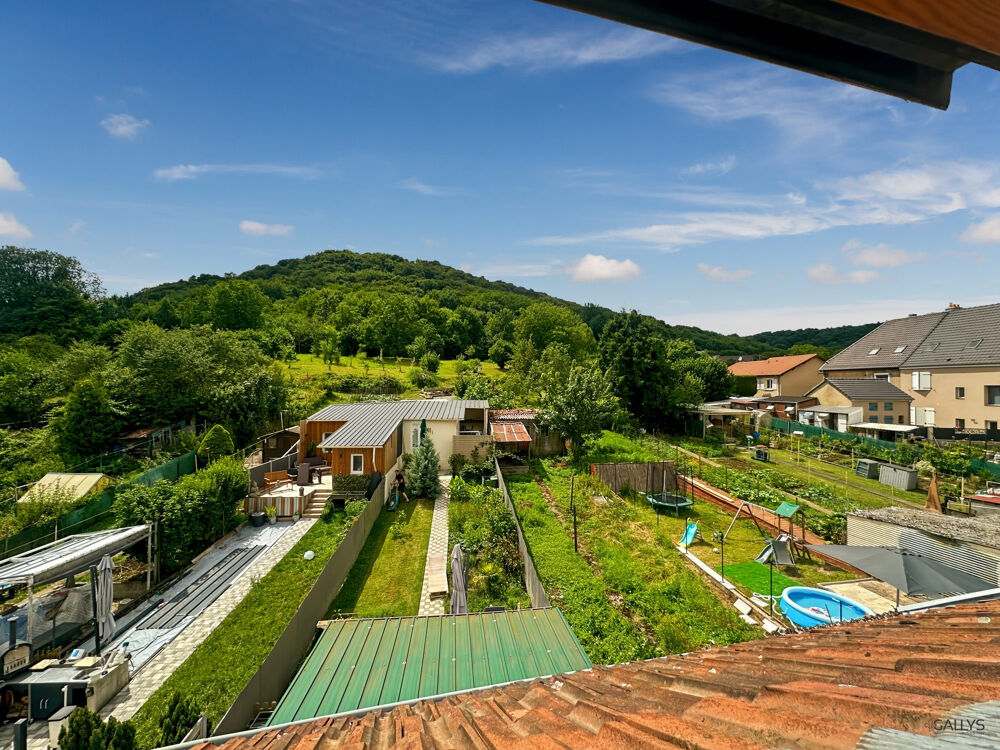 Maison MARANGE-SILVANGE 4 pièces 90 m², jardin, dépendances e