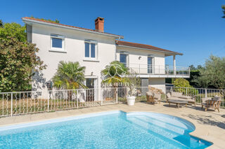  Maison à vendre 5 pièces 192 m²