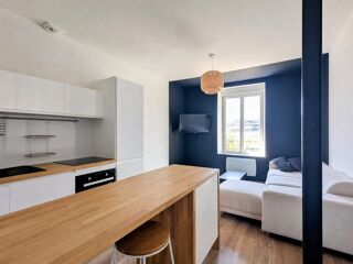  Appartement à louer 3 pièces 57 m²