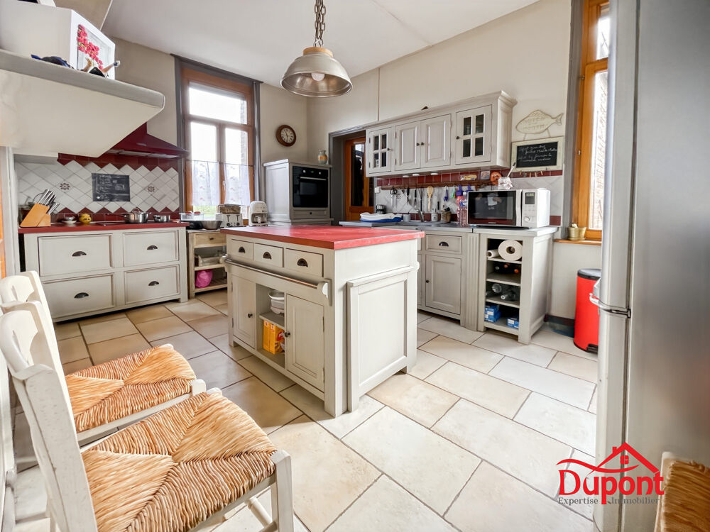 Vente Maison Maison de 125m2 habitable de plain pieds, trois chambres, garage Grugies