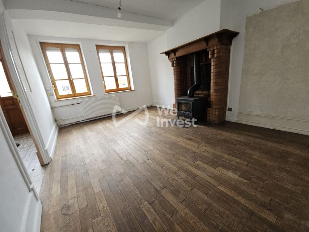 Maison spacieuse en plein coeur de Vouziers  4 chambres, bure