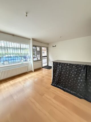  Appartement à louer 1 pièce 27 m²