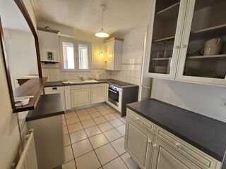  Appartement � louer 4 pi�ces 93 m�