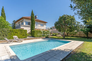  Maison à vendre 6 pièces 200 m²